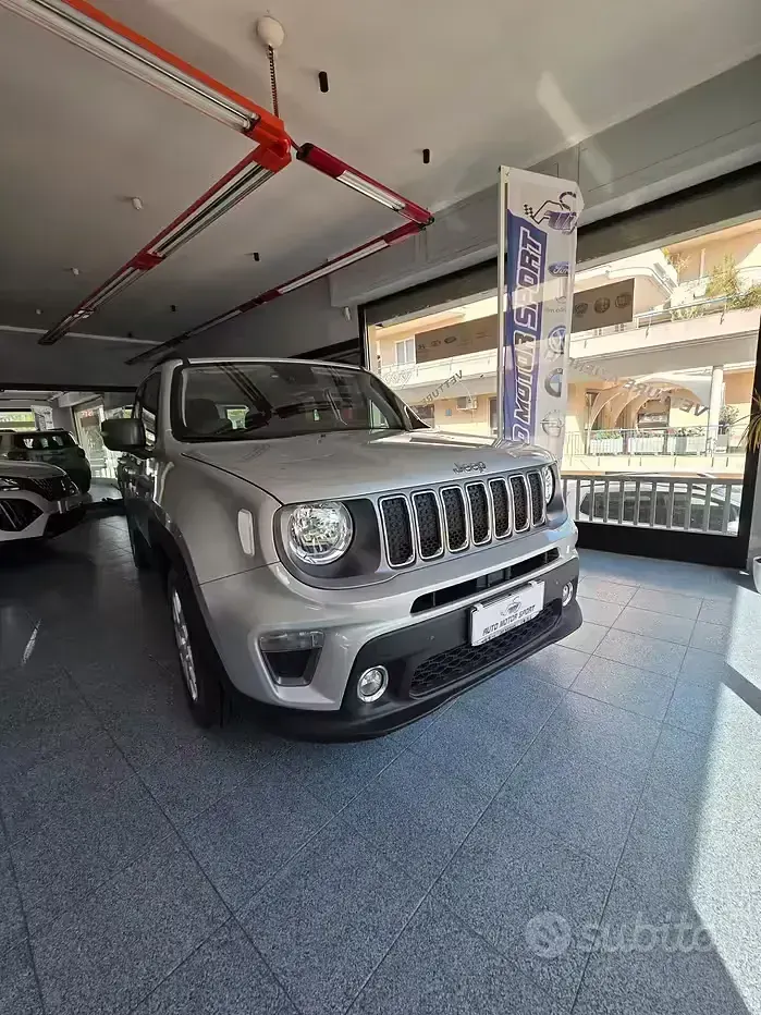 Usata Jeep Renegade Limited 130 CV (95 kW) 2021 Grigio SUV