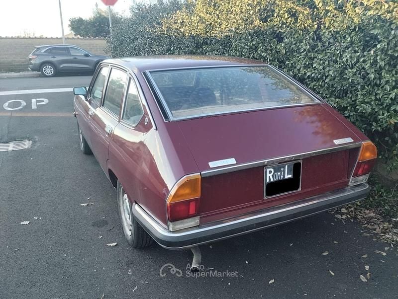 Usata Lancia Beta 90 CV (66 kW) 1973 Rosso Berlina
