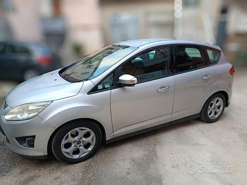 Usata Ford C-MAX 95 CV (69 kW) 2012 Monovolume
