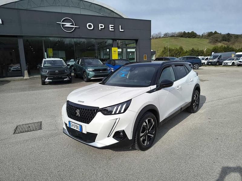 Usata Peugeot 2008 GT 131 CV (96 kW) 2022 Bianco SUV