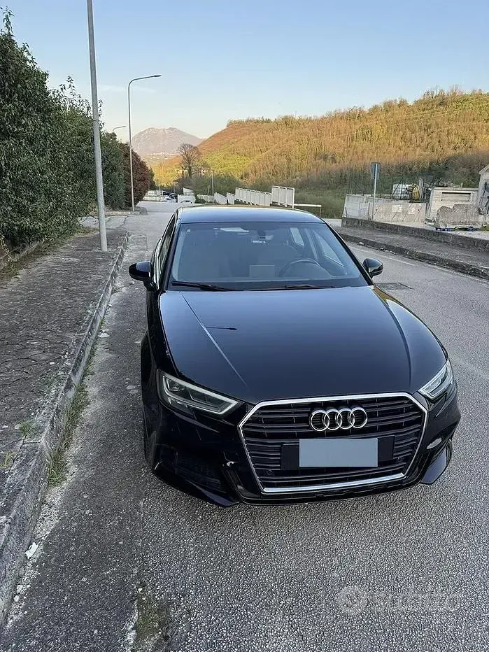 Usata Audi A3 131 CV (96 kW) 2019 Berlina