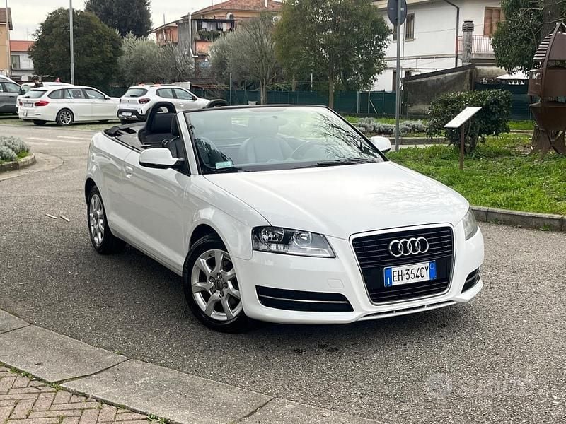Usata Audi A3 Cabriolet Young 105 CV (77 kW) 2011 Bianco Cabrio