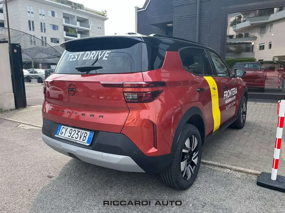 Nuova Opel Frontera 83 kW (113 CV) 2025 Arancione SUV