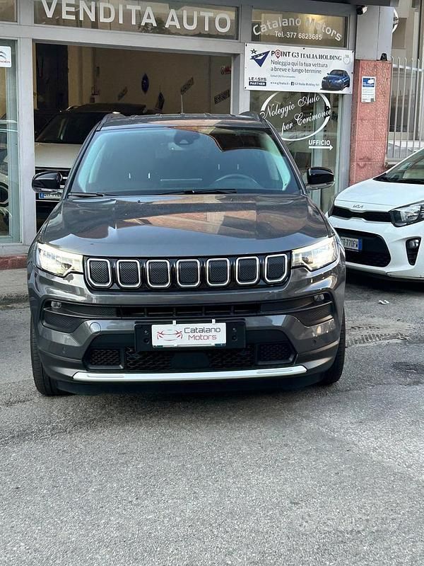 Usata Jeep Compass 131 CV (96 kW) 2021 Grigio SUV