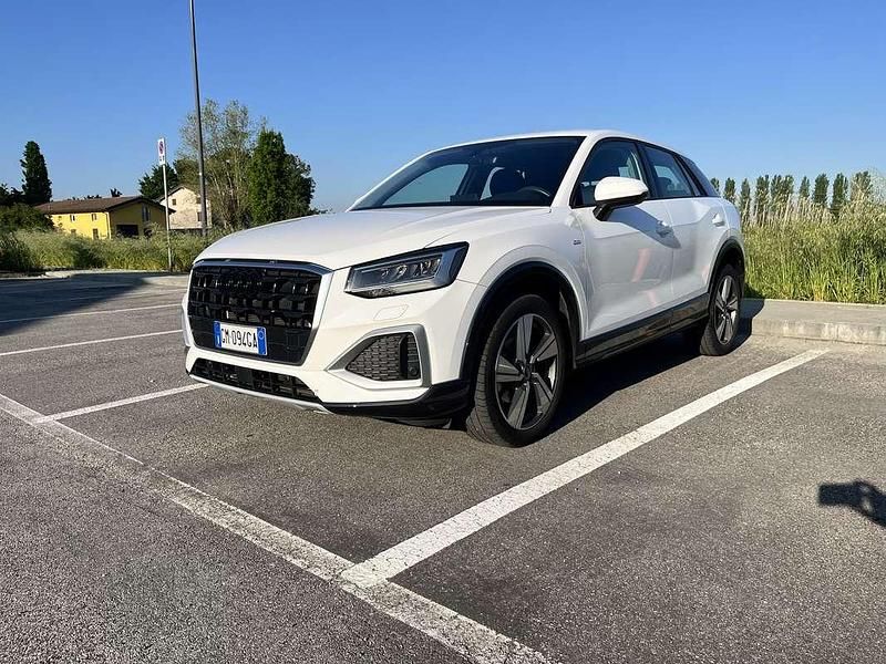 Usata Audi Q2 Business Plus 116 CV (85 kW) 2022 Bianco SUV