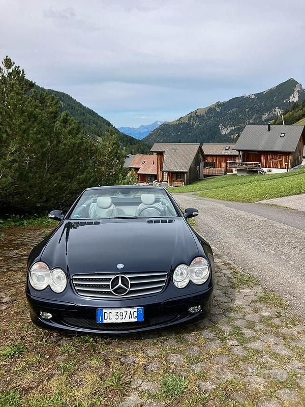 Blu Usata 2001 Mercedes SL500 Cabrio | 24.000 € (Ottimo prezzo) - Immagine 1/4