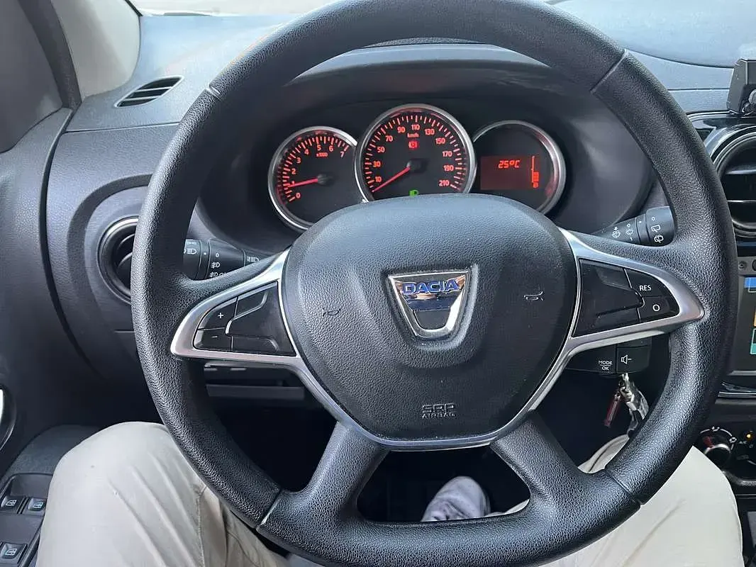 Usata Dacia Lodgy Comfort 116 CV (85 kW) 2020 Bianco Monovolume