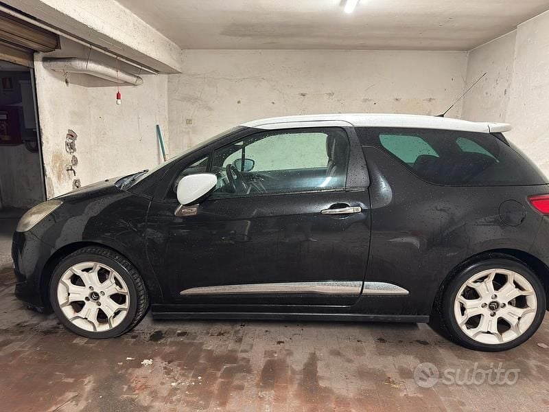 Usata DS Automobiles DS3 So Chic 156 CV (114 kW) 2010 Nero Coupé