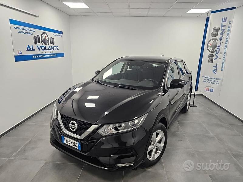 Usado Nissan Qashqai 116 HP (85 kW) 2020 Preto SUV