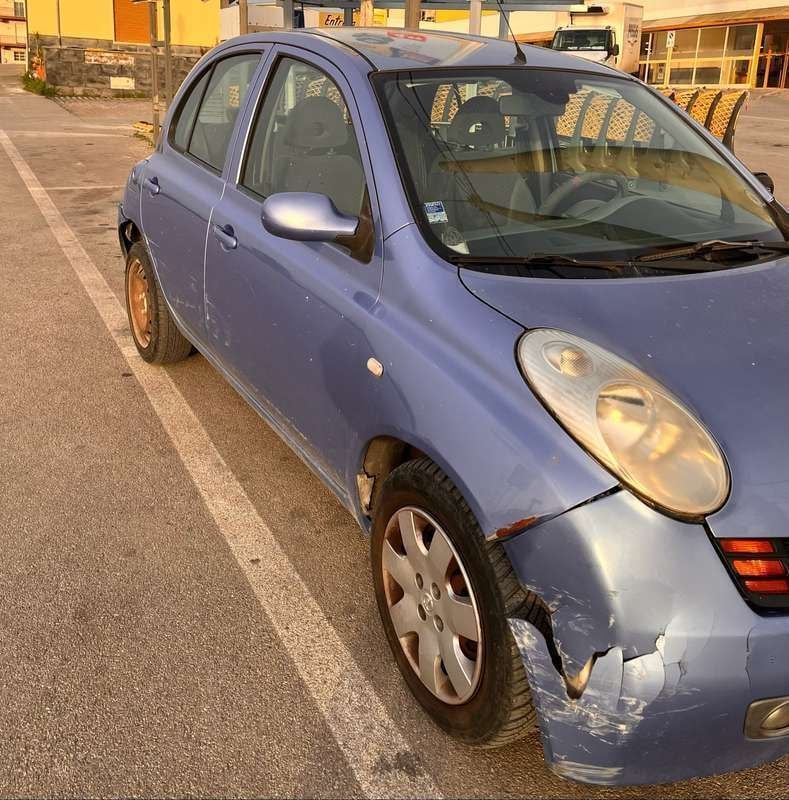 Blu/azzurro Usata 2003 Nissan Micra SE Due volumi | 650 € (Super prezzo) - Immagine 1/4
