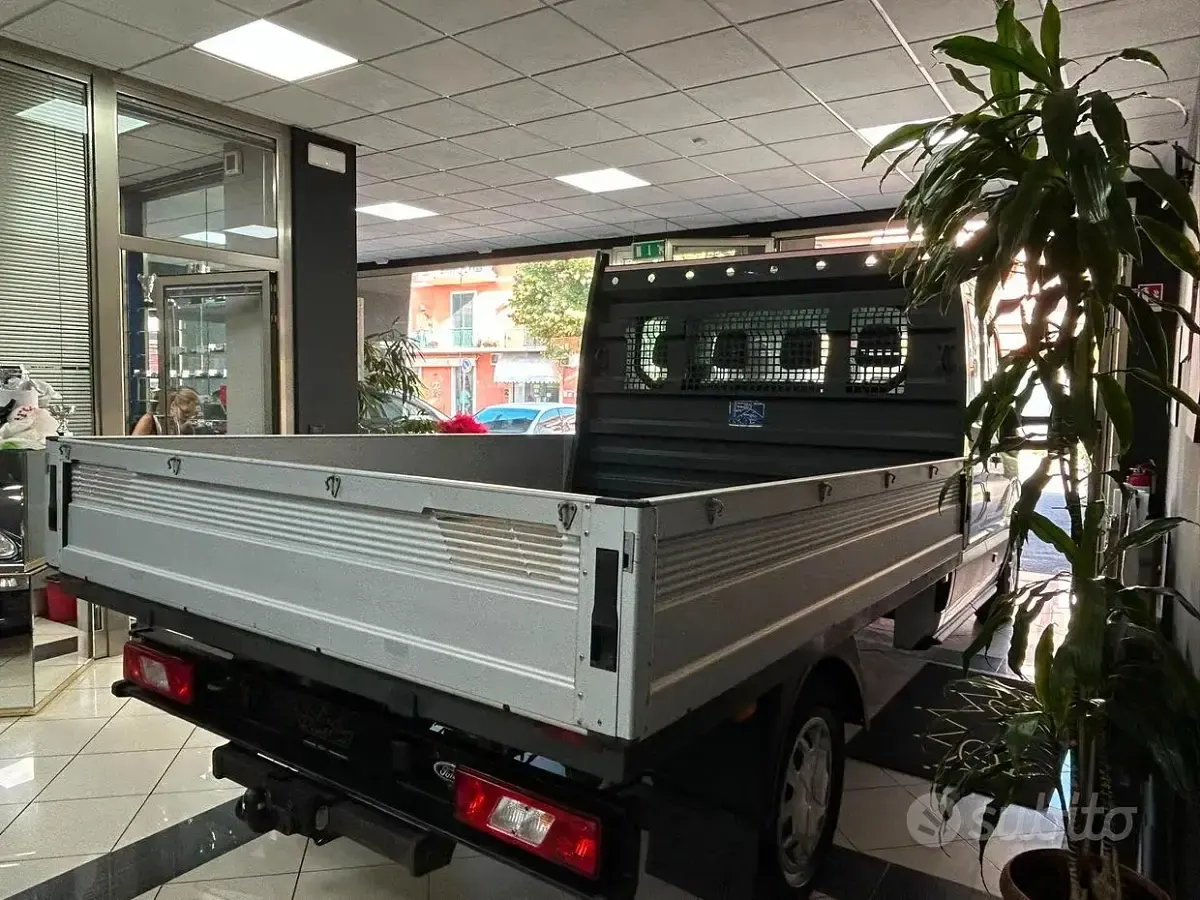 Usata Ford Transit 131 CV (96 kW) 2020 Bianco Furgone