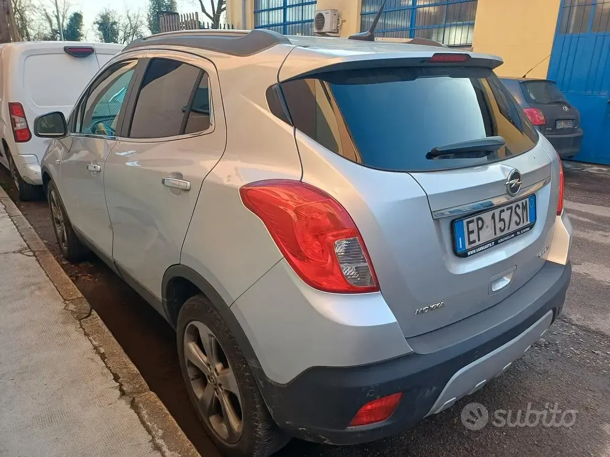 Usata Opel Mokka 131 CV (96 kW) 2013 Grigio SUV