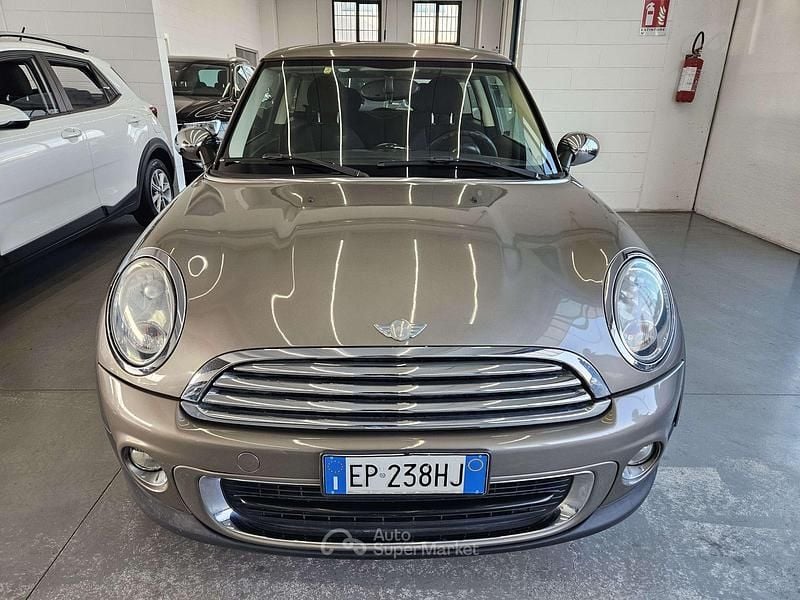 Usata Mini ONE 75 CV (55 kW) 2013 Marrone Utilitaria