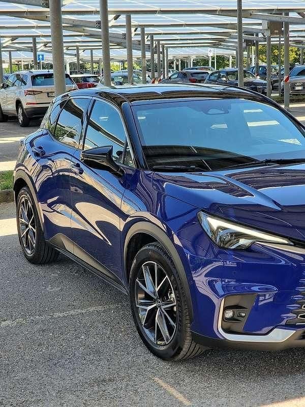 Usata Lexus LBX 91 CV (66 kW) 2024 SUV