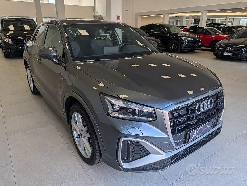Usata Audi Q2 S-Line 150 CV (110 kW) 2023 Grigio SUV