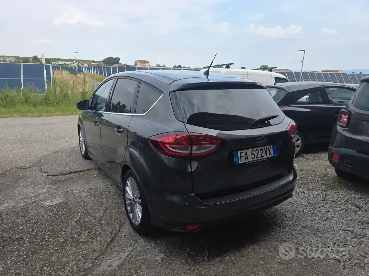 Usata Ford C-MAX Titanium 150 CV (110 kW) 2015 Grigio Monovolume