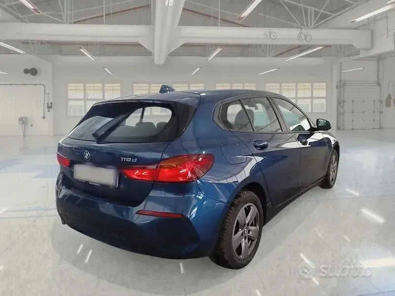 Occasion BMW 116 Advantage 115 PK (84 kW) 2023 Blauw Hatchback
