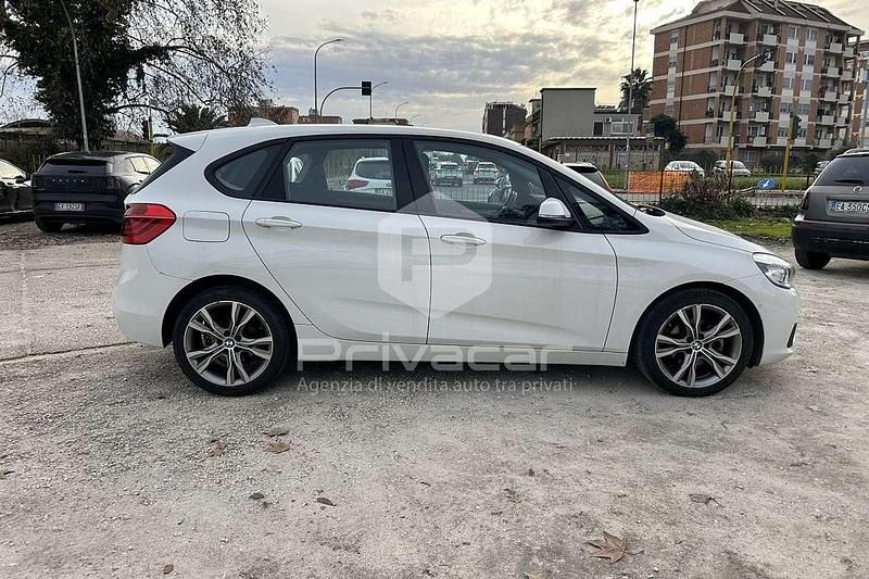Usata BMW 216 Active Tourer Efficient Dynamics 116 CV (85 kW) 2016 Bianco Monovolume