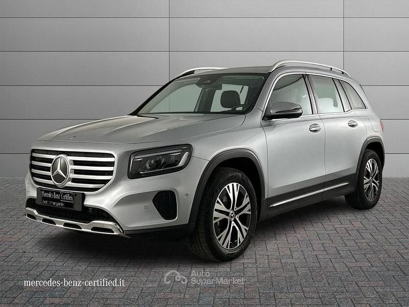 Usata Mercedes GLB180 Advanced 116 CV (85 kW) 2025 Argento SUV