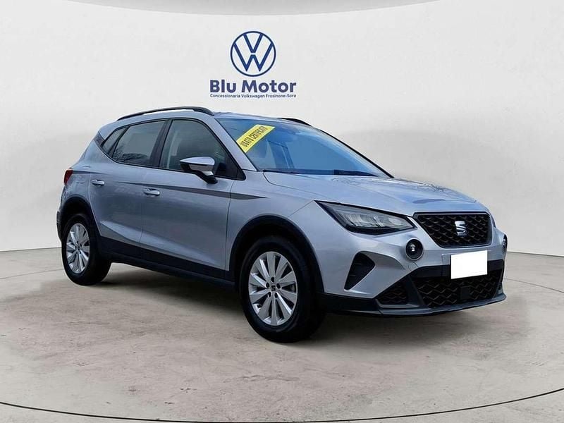 Usata Seat Arona Style 95 CV (69 kW) 2023 Argento urban SUV