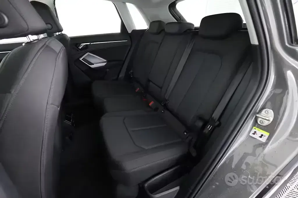 Usata Audi Q3 Advanced 150 CV (110 kW) 2022 Grigio cronos SUV