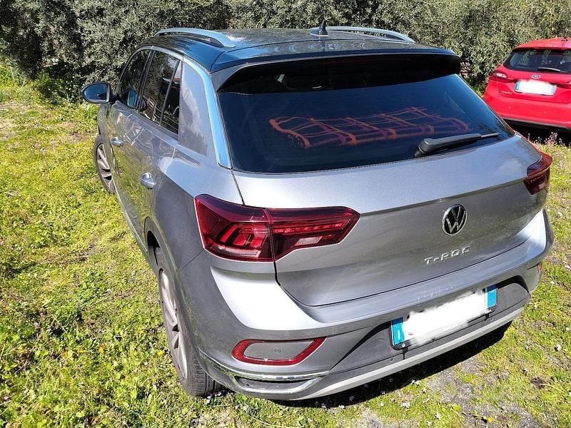 Usata VW T-Roc 150 CV (110 kW) 2023 Grigio SUV