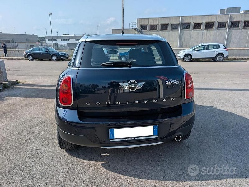 Usata Mini Cooper D Countryman Business 111 CV (81 kW) 2016 Blu SUV