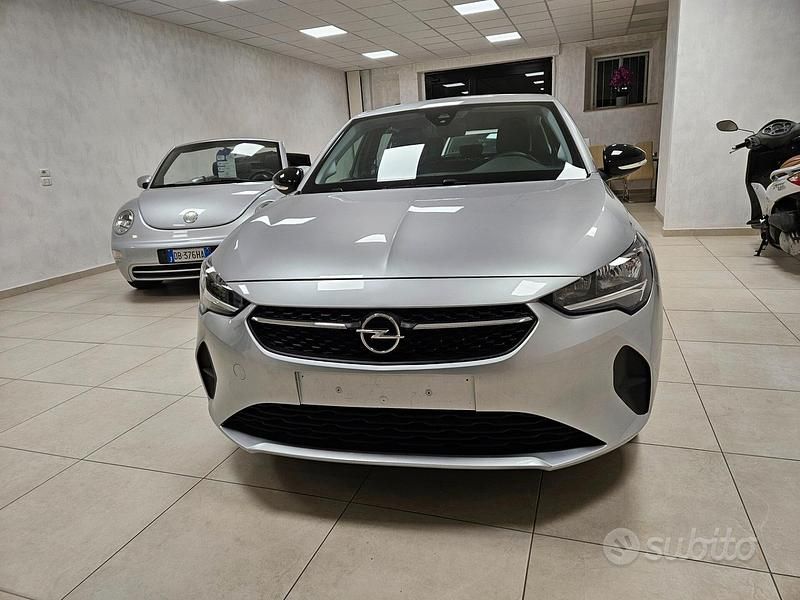 Usata Opel Corsa Edition 75 CV (55 kW) 2022 Grigio Utilitaria