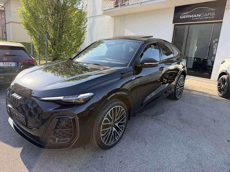 Nuova Audi Q5 Sportback S-Line 204 CV (150 kW) 2026 Nero SUV