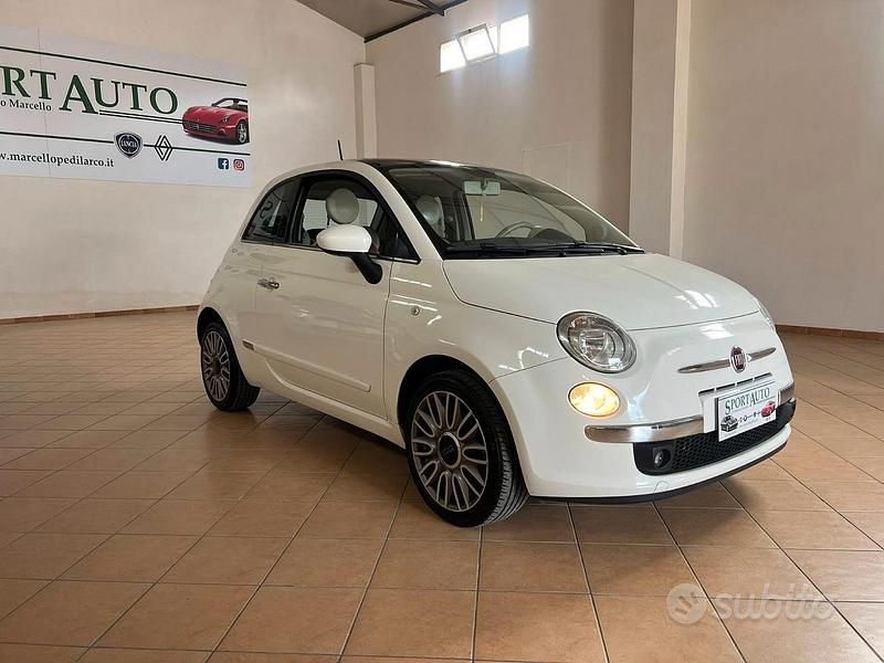Usata Fiat 500 Lounge 95 CV (69 kW) 2015 Bianco Utilitaria