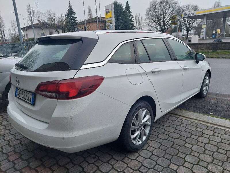 Usata Opel Astra Business 105 CV (77 kW) 2021 Bianco Station wagon