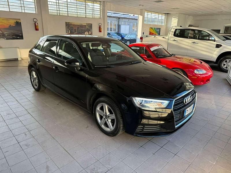 Usata Audi A3 Business 110 CV (80 kW) 2017 Nero Berlina