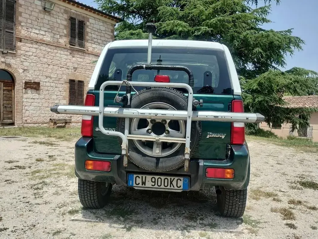 Usata Suzuki Jimny 65 CV (47 kW) 2005 SUV