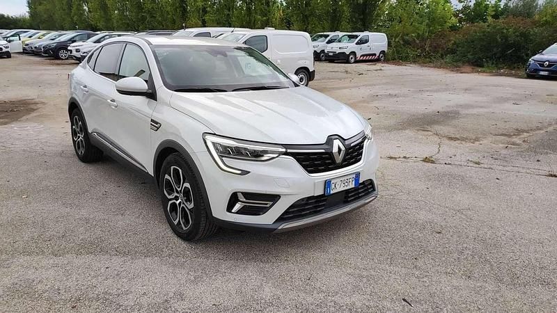 Usata Renault Arkana Intens 94 CV (69 kW) 2022 Bianco SUV