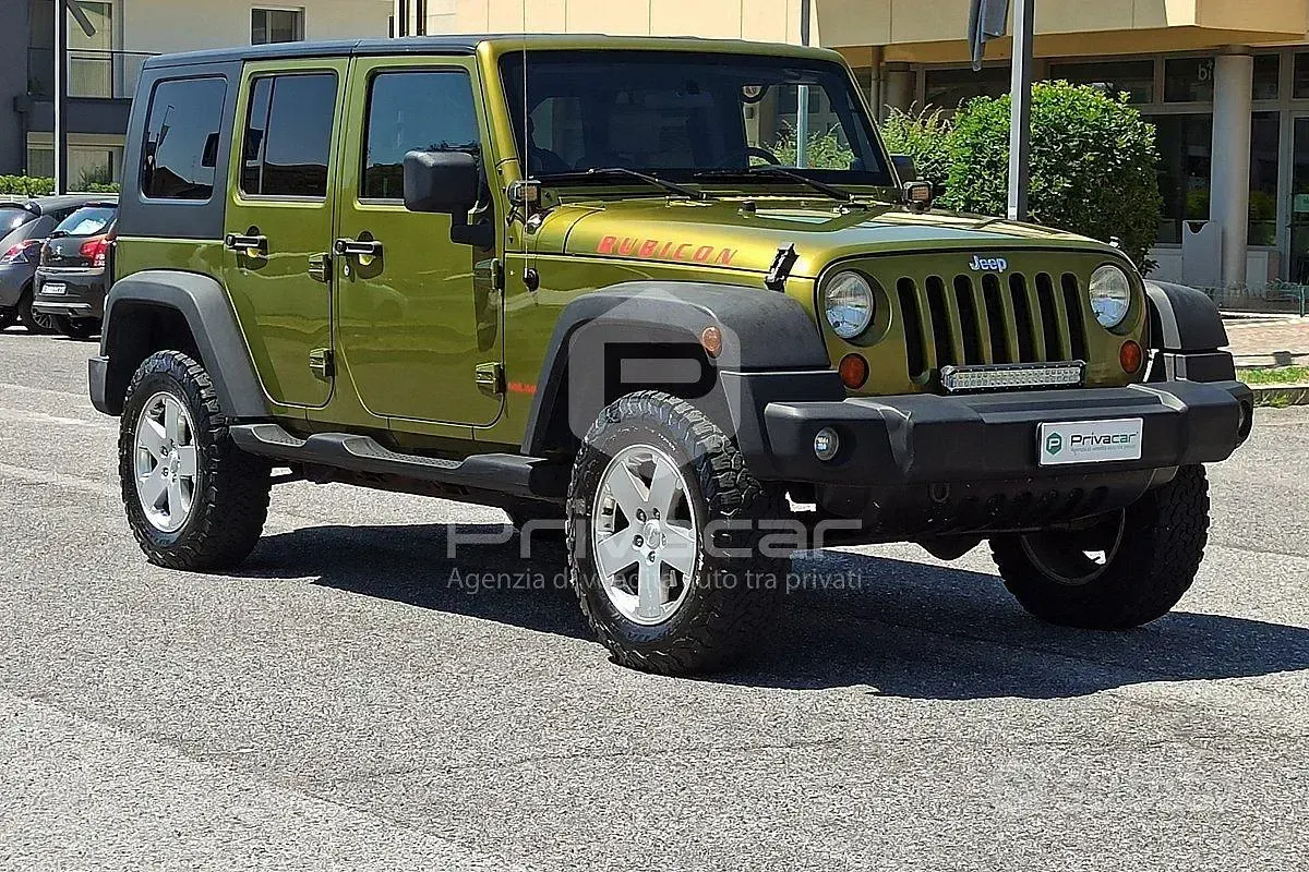 Usata Jeep Wrangler Unlimited Rubicon 177 CV (130 kW) 2007 Grigio SUV