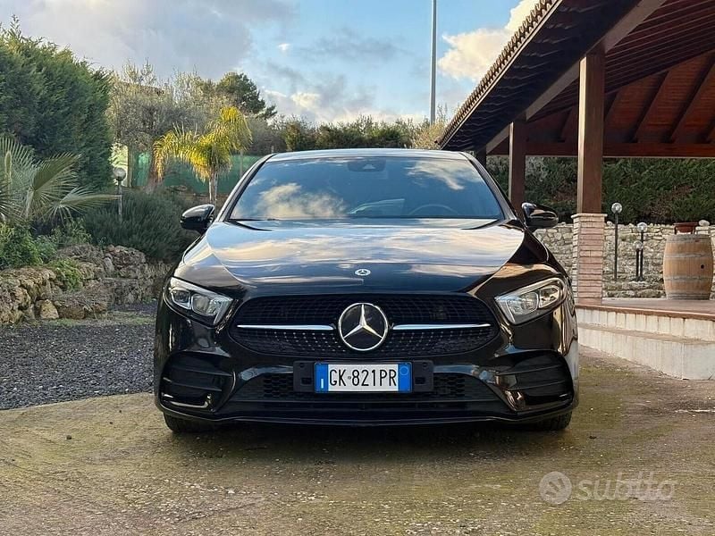 Usata Mercedes A200 Premium 150 CV (110 kW) 2021 Nero Berlina