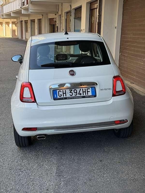Usata Fiat 500 Dolcevita 69 CV (50 kW) 2022 Utilitaria