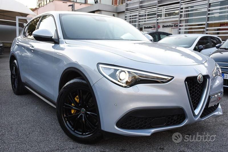 Usata Alfa Romeo Stelvio Super 160 CV (117 kW) 2020 Bianco metallizzato SUV