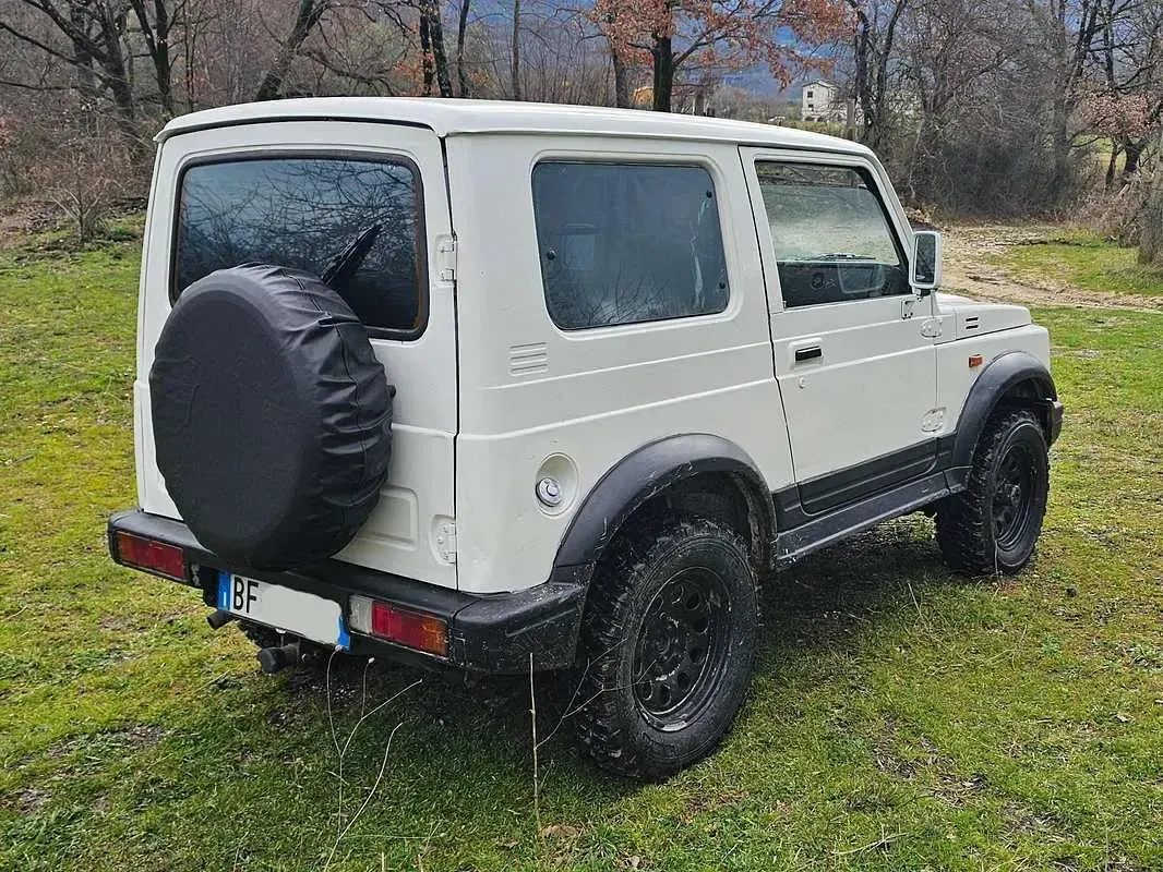 Usata Suzuki Samurai 63 CV (46 kW) 1999 Bianco SUV