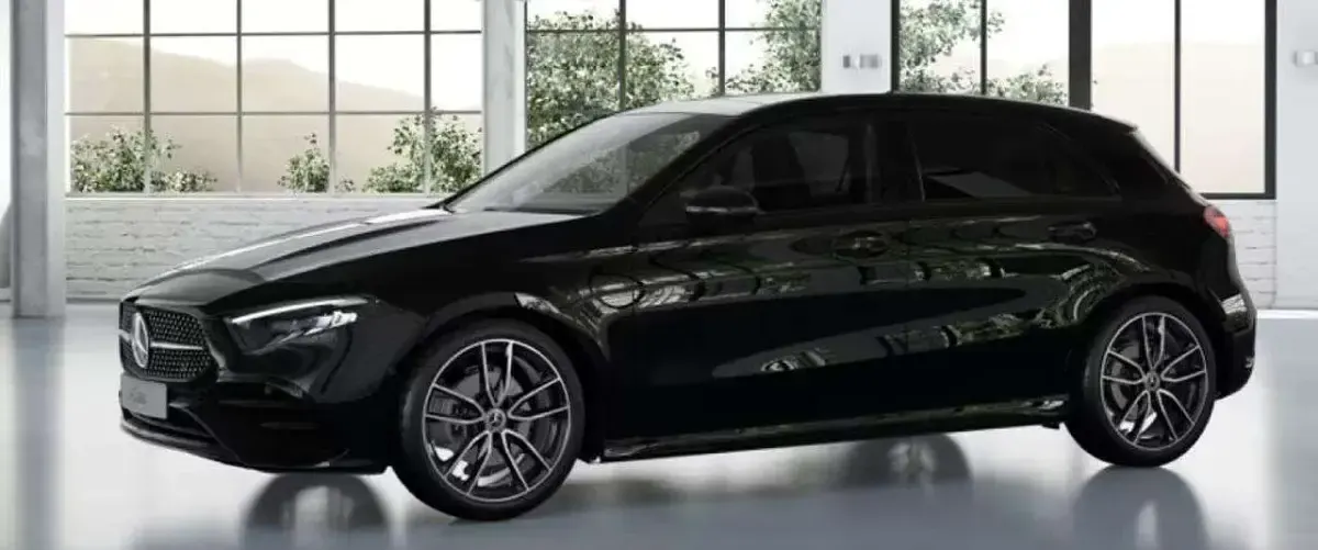 Usata Mercedes A200 Premium 150 CV (110 kW) 2025 Nero Berlina