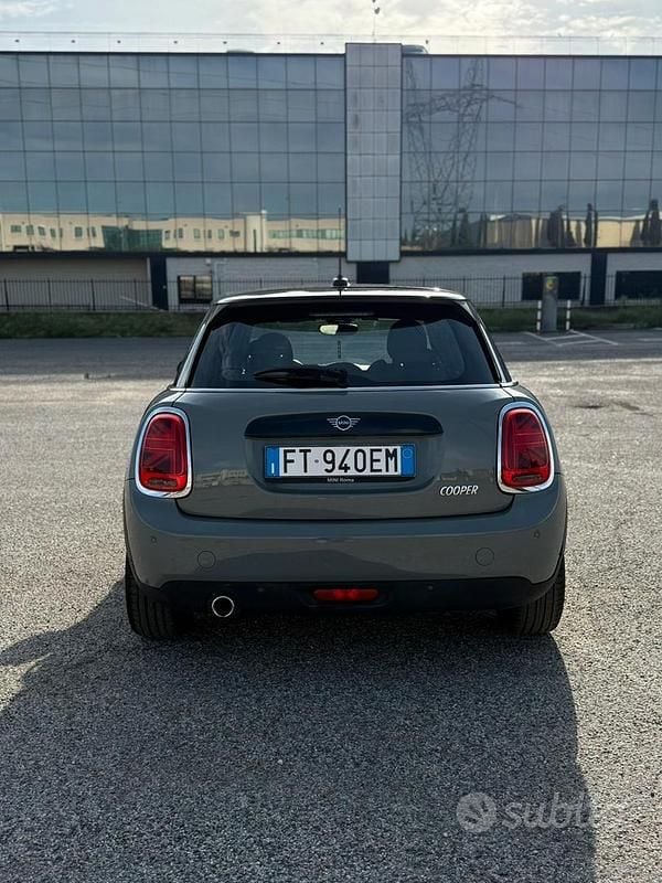 Usata Mini Cooper D Hype 116 CV (85 kW) 2018 Grigio Utilitaria