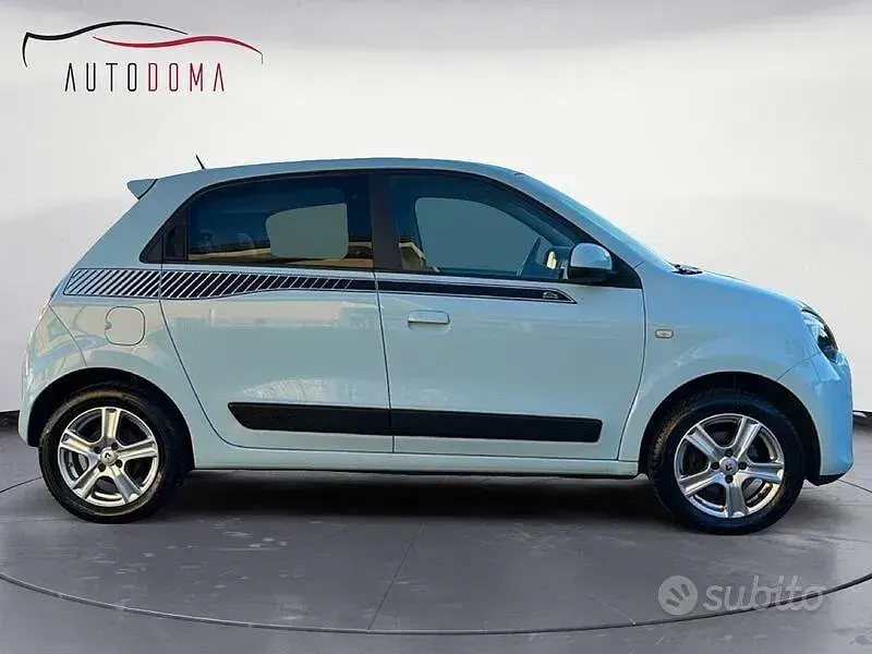 Usata Renault Twingo Dynamique 89 CV (65 kW) 2015 Bluazzurro Utilitaria