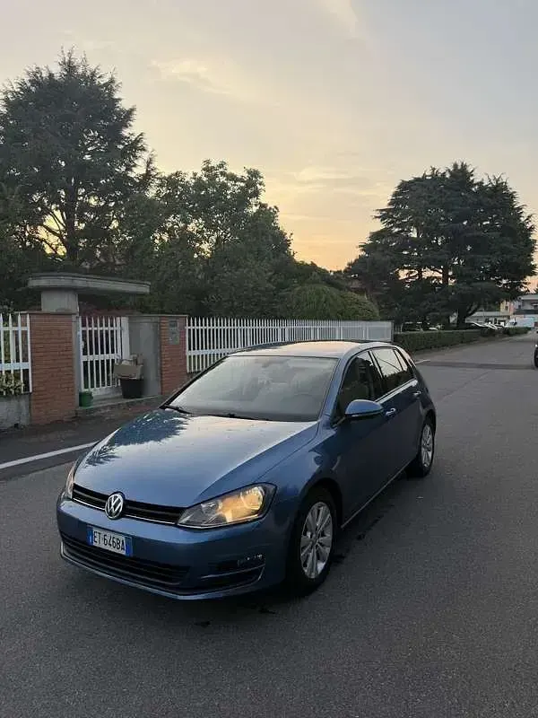 Usata VW Golf VII Comfortline 105 CV (77 kW) 2013 Berlina