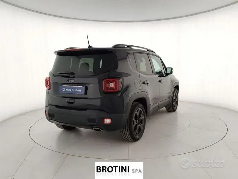 Usata Jeep Renegade 80th Anniversary 120 CV (88 kW) 2021 Nero SUV