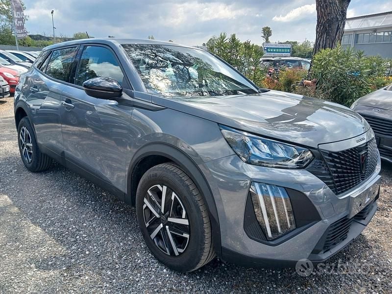 Occasion Peugeot 2008 Active 102 PK (75 kW) 2024 Grijs SUV