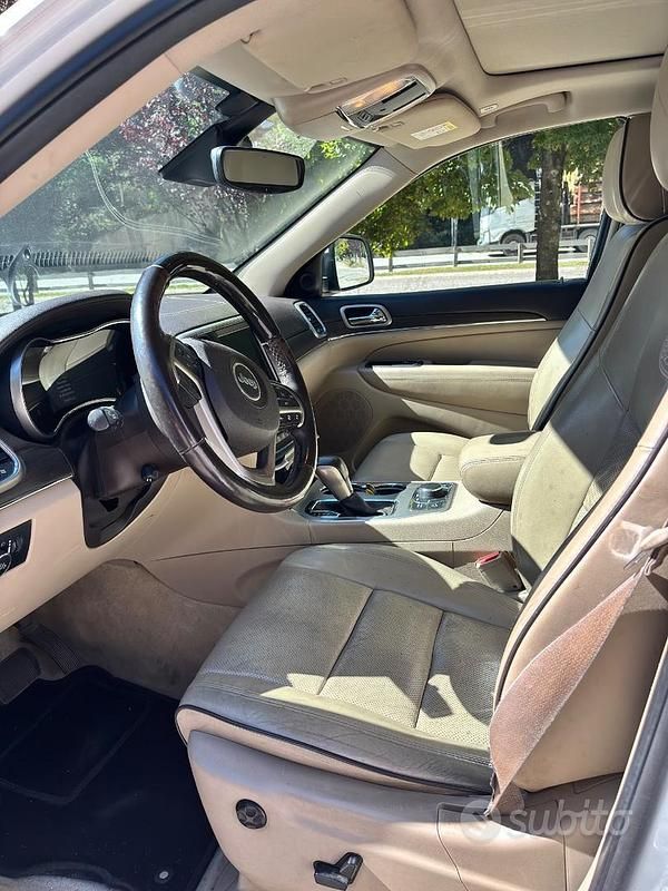 Usata Jeep Cherokee 241 CV (177 kW) 2018 Bianco SUV