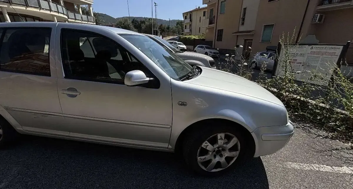 Usata VW Golf IV Comfortline 101 CV (74 kW) 2003 Station wagon