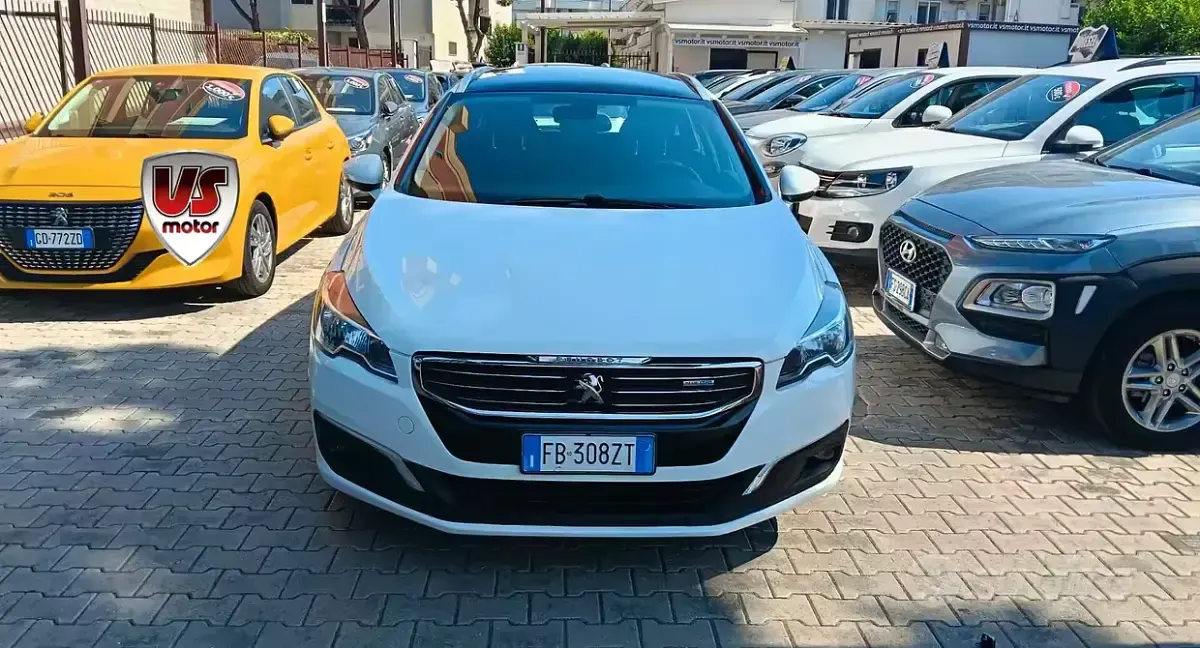 Usata Peugeot 508 Allure 120 CV (88 kW) 2015 Bianco Station wagon