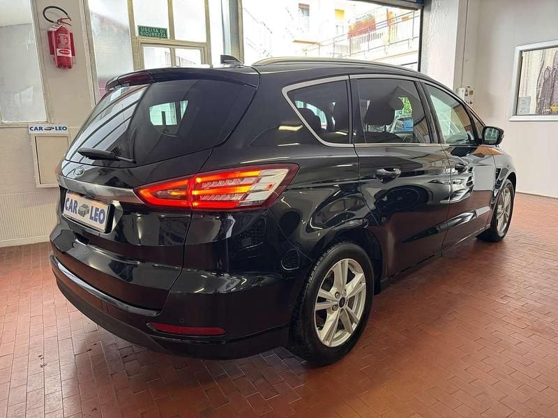 Usata Ford S-MAX Business Edition 150 CV (110 kW) 2021 Nero Monovolume