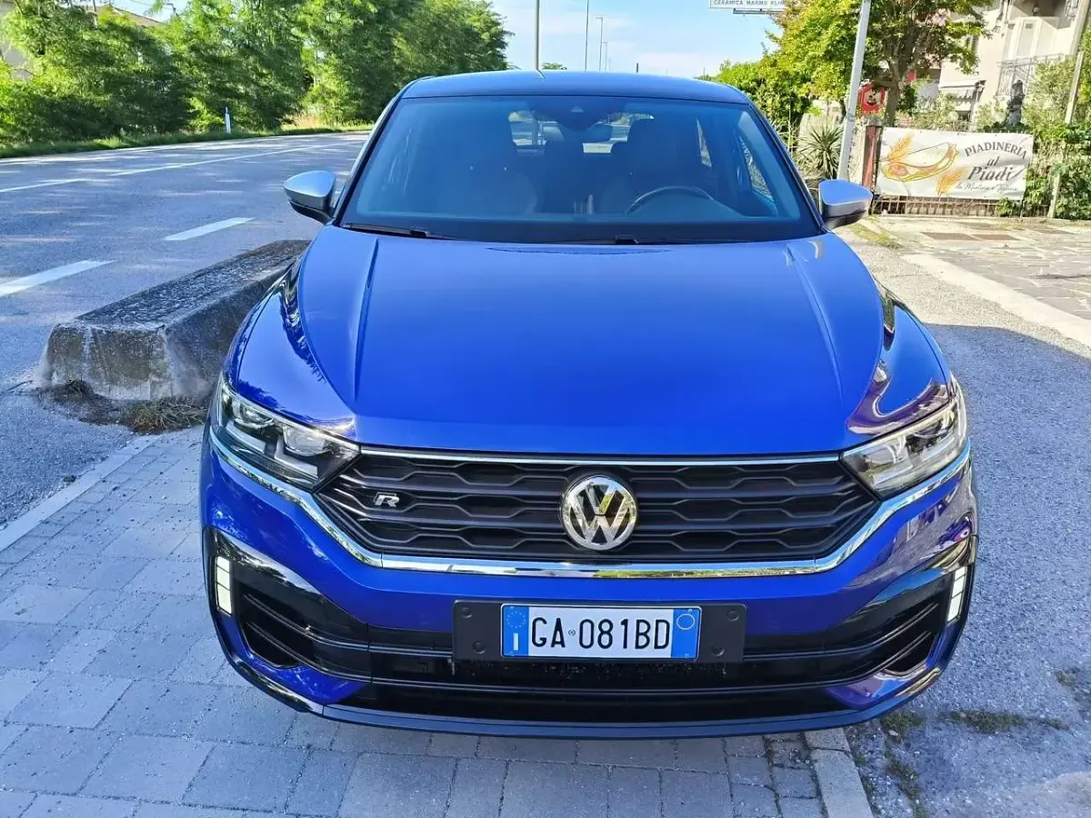 Usata VW T-Roc R 300 CV (220 kW) 2020 Blu/azzurro SUV